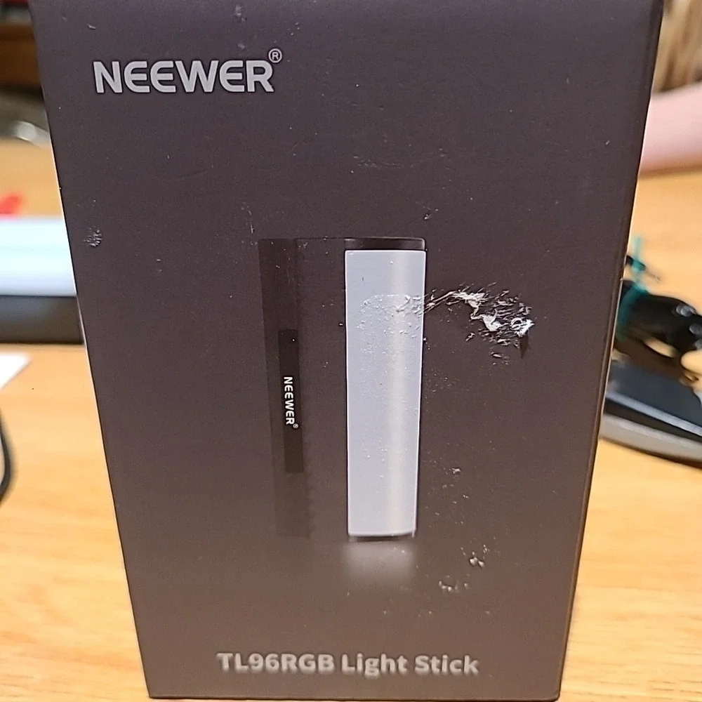 NEEWER 360°Full RGB Mini LED Video Light Stick Magnetic Handheld Light Wand
